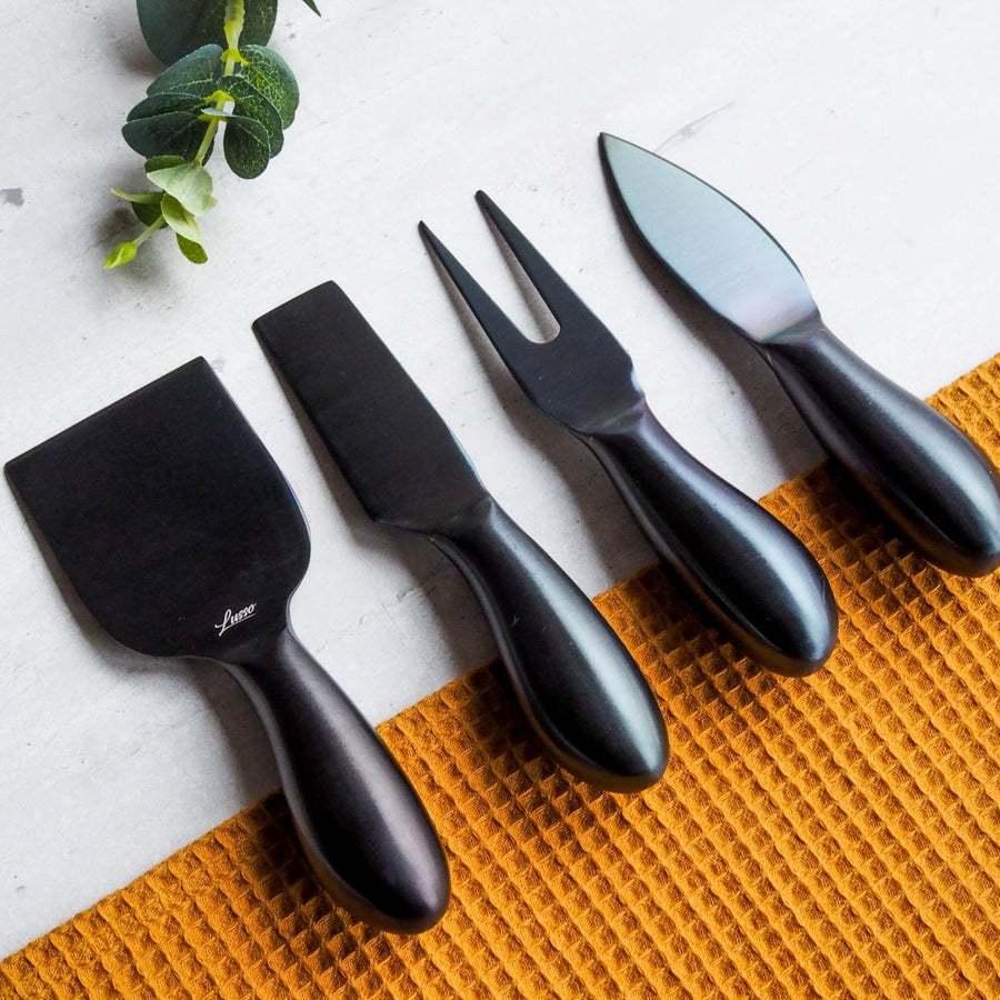 Elegant Cheese Knives - Black