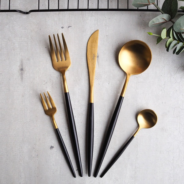 Elegant Cutlery - Gold Black